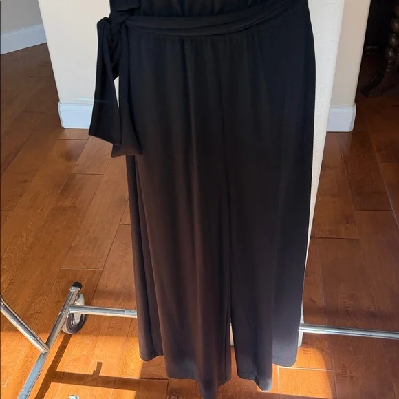 Banana Republic Black Sleeveless Jumpsuit - Picture 3 of 8